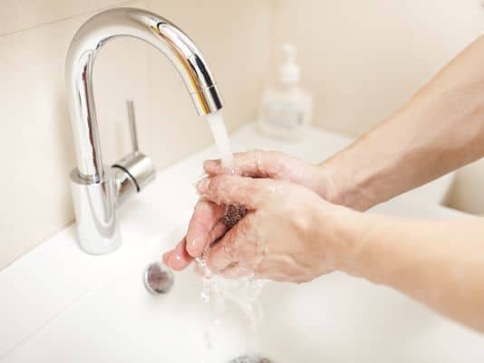 umyť ruky