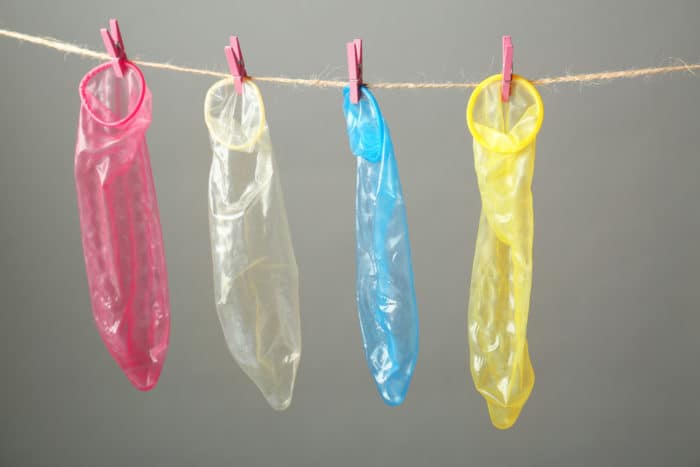 kondómy sa používajú dvakrát