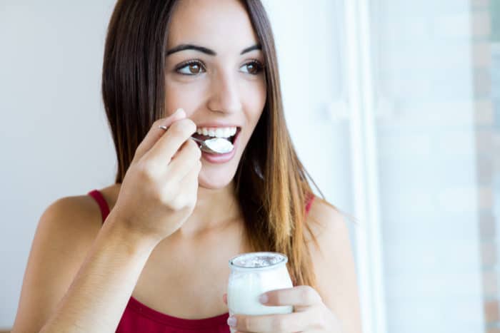 so žalúdkom môže jesť jogurt
