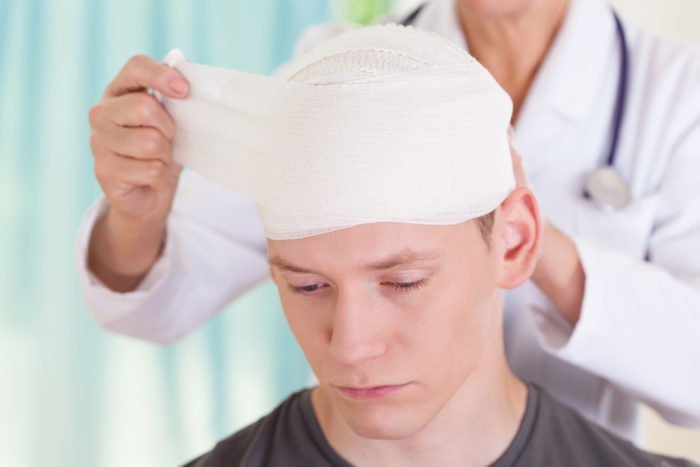 príznaky poškodenia mozgu v dôsledku zranenia hlavy