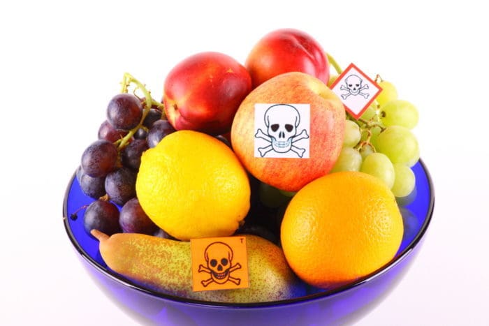 ovocie obsahuje vysoké pesticídy