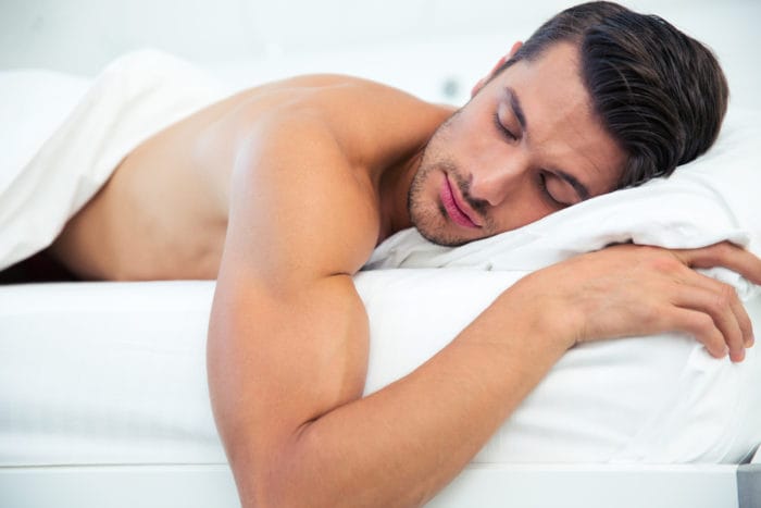 výhody spiace nahé