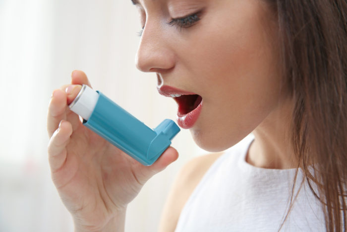 typ inhalátora na astmu