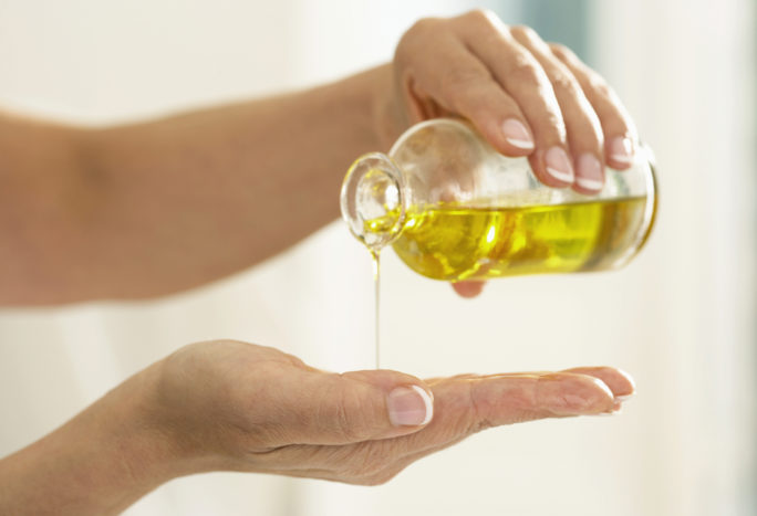 mandľový olej olivový olej